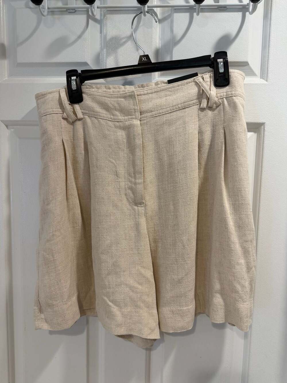 NWT Simply Vera Wang High-Rise Shorts Size 14 Beige Linen-Blend $40